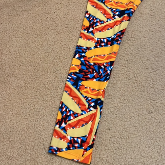LuLaRoe Hot Dog Print OS Size 0-10 Leggings BBQ 4th of July Americana Fireworks - Picture 6 of 11